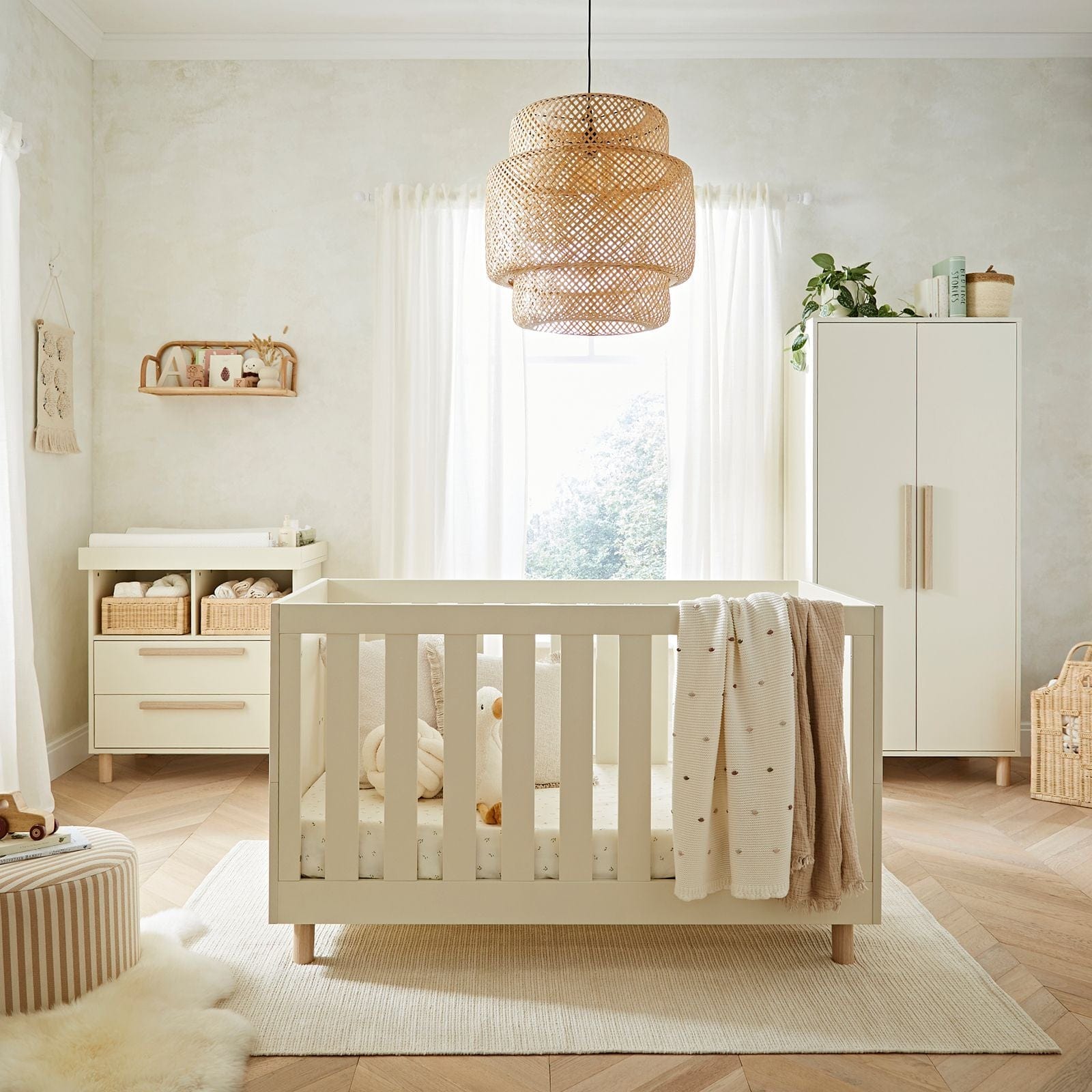 Cuddle Co Cuddle Co Harper 3 Nursery Piece Set | Cream & Ash