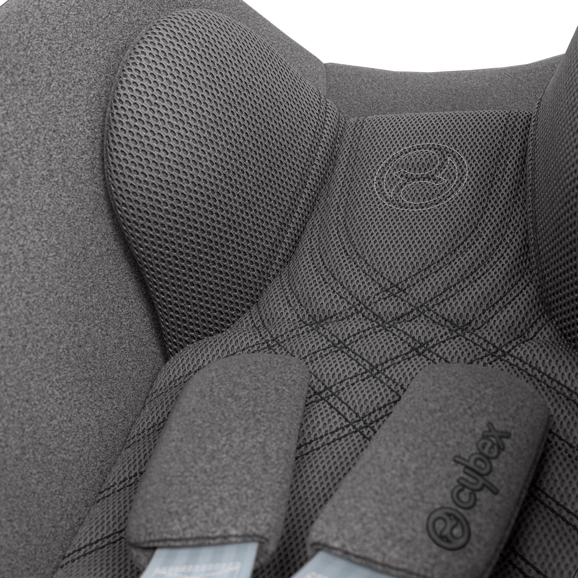 Cybex Car Seat NEW Cybex Cloud T i-Size Car Seat - Pre Order