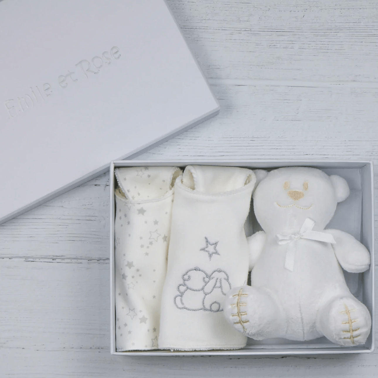 Emile et Rose Gifts Emile et Rose 'Teddie' White Bib Gift Set