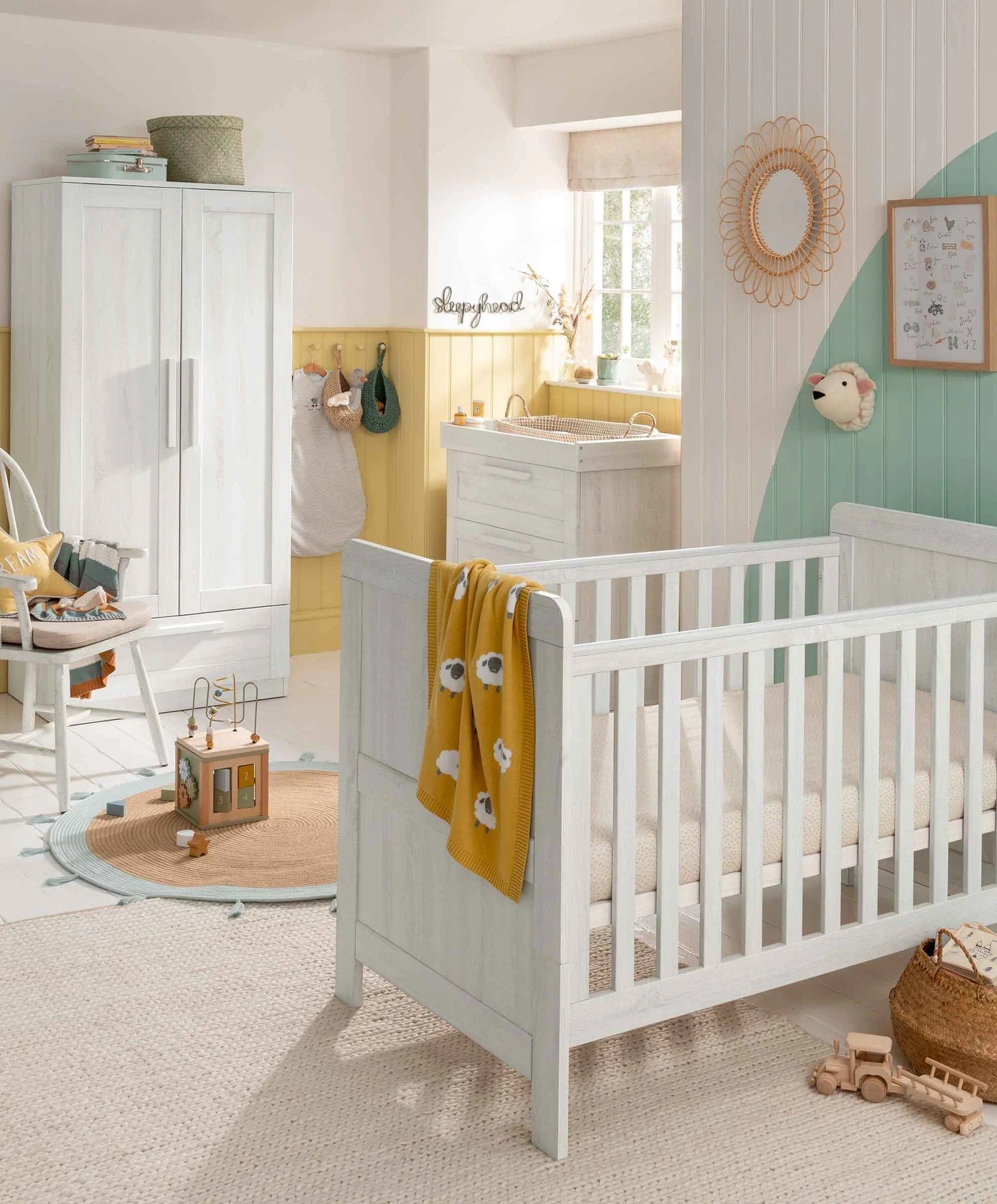 Mamas & Papas Nursery Furniture Set Cot Bed with Dresser & Wardrobe Mamas & Papas 'Atlas' Range Nimbus White