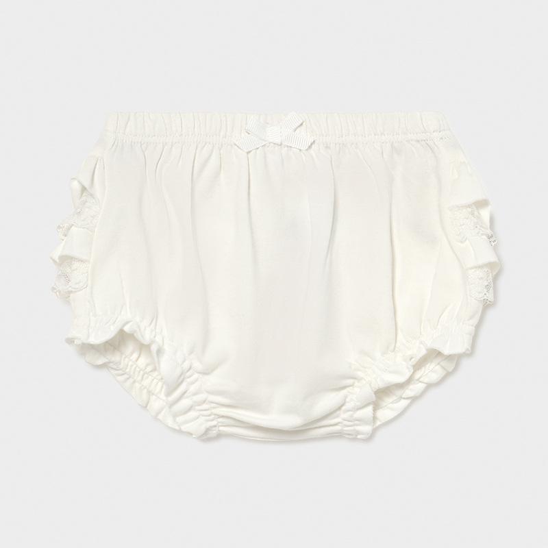 https://www.bababoom-boutique.co.uk/cdn/shop/products/mayoral-underwear-mayoral-natural-frilly-knickers-36295346061549.jpg?v=1660293196