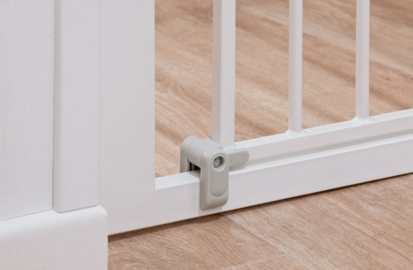 Safety 1st Baby Gate Safety 1st Auto Close Baby Gate - Pre Order